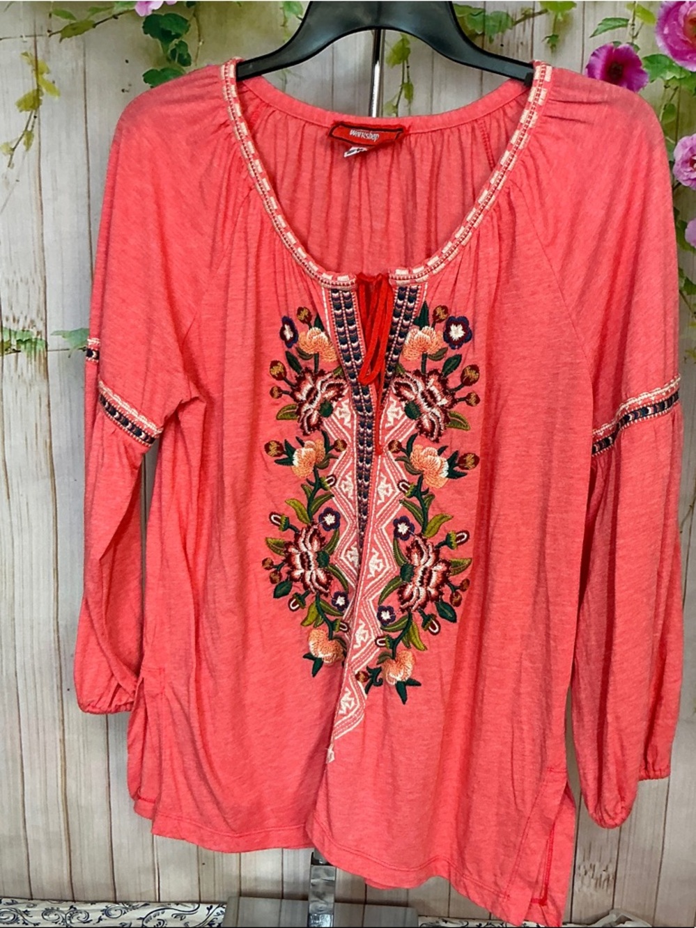 Johnny Was Coral Embroidered Peasant Top #1363